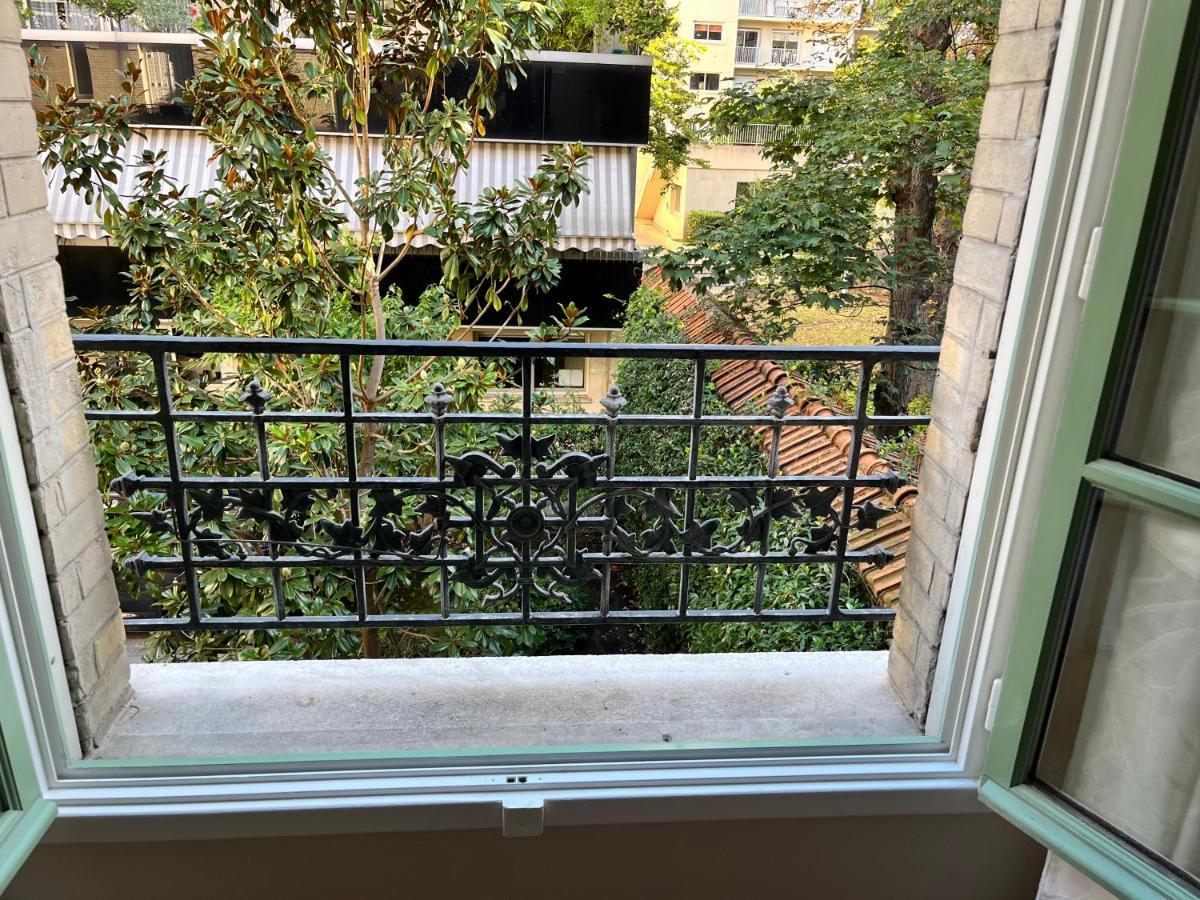 La D'auteuil, 16, Renovee * Parijs